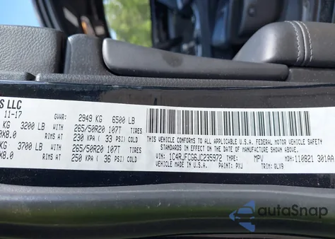 2018 Jeep Grand Cherokee High Altitude 4X4 z USA, uszkodzony, nr VIN 1C4RJFCG6JC235972